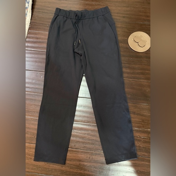 lululemon athletica Pants - Lululemon On The Fly Track Pant Jogger Crop Pockets Black Drawstring 6